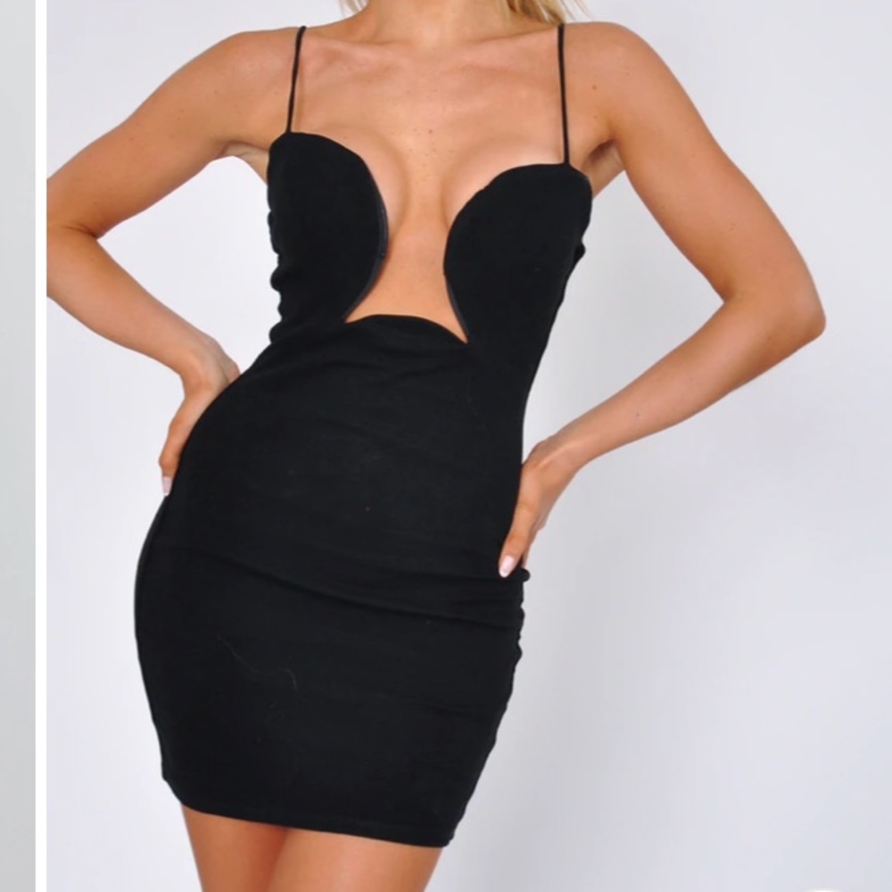 Black M boutique Dress